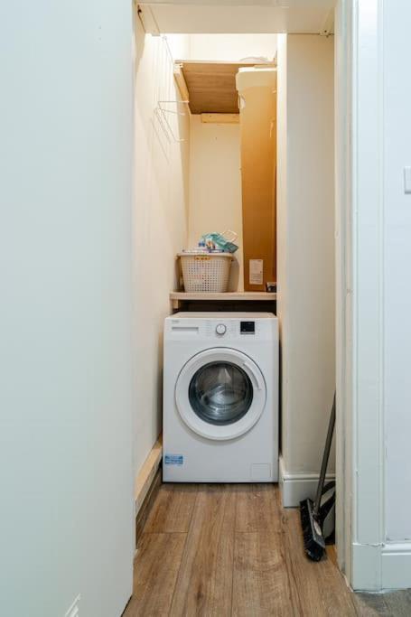 Stunning Ground Floor Flat In Southside. Daire Glasgow Dış mekan fotoğraf